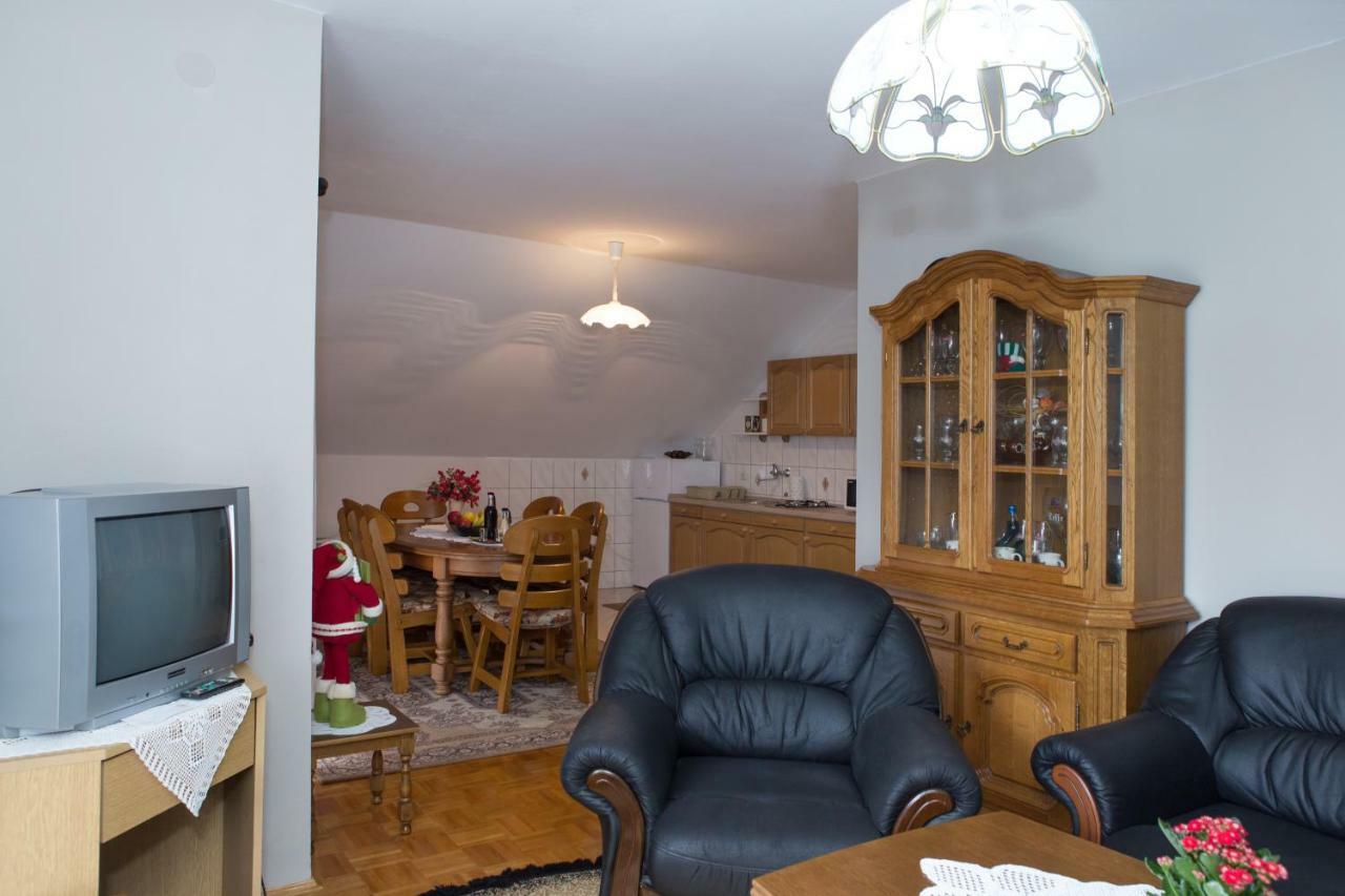 Apartman Dubravcic Apartment Otočac Екстериор снимка