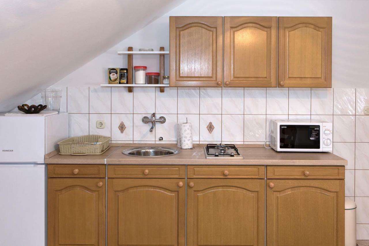 Apartman Dubravcic Apartment Otočac Екстериор снимка